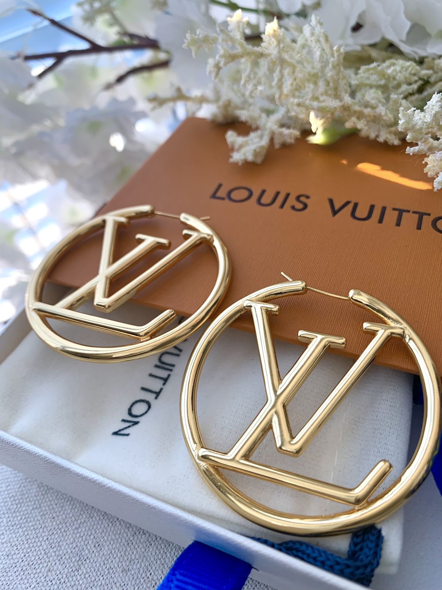 Gold L V Hoops Large 5cm Earrings Shipping Only