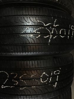 19” 4 used tires 235/50R19