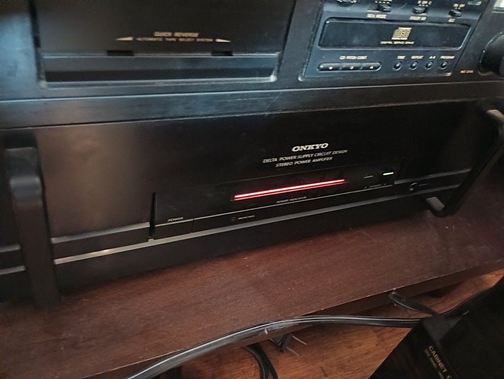 Onkyo Amplifier And Preamplifier M-5100