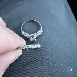 14k DIAMOND WEDDING RING
