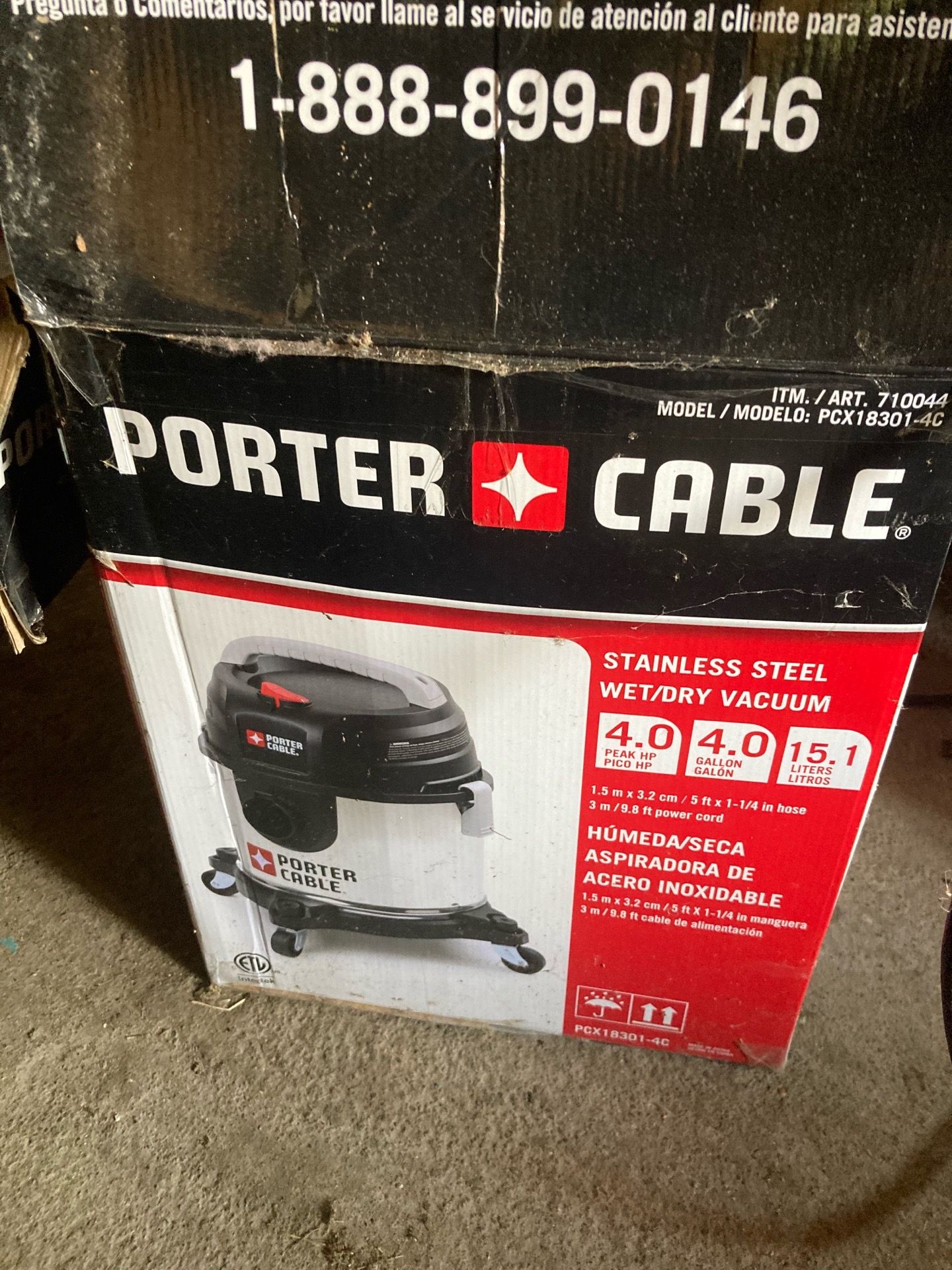 Wet/dry vac new in box