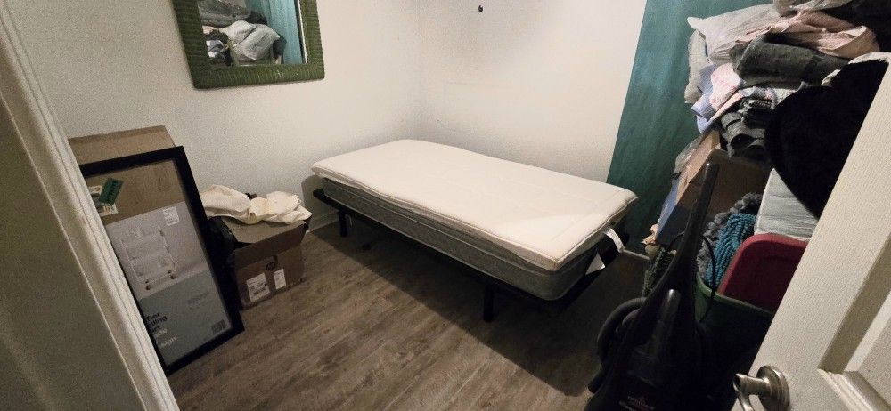Adjustable TWIN bed With Remote