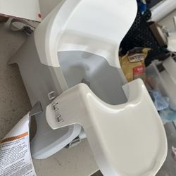 Baby Eating Chair / Highchair 