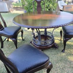 Dinner Table With Chairs