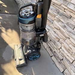 Eureka Vacuum Cleaner