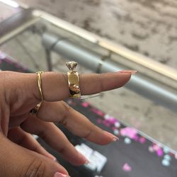 Simple band with diamond