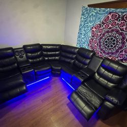Leather Luxury Reclining Sectional Couch