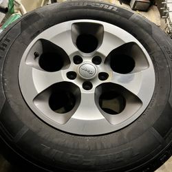 2018 Jeep Sahara Jk Stock Rims 