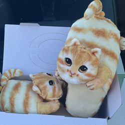 Plush Orange Tabby Cat Slippers for Women - Cozy Indoor Pet-Themed Footwear