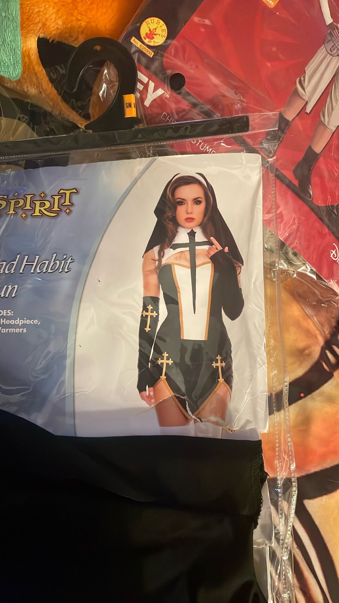 Halloween costume bad nun adults size small
