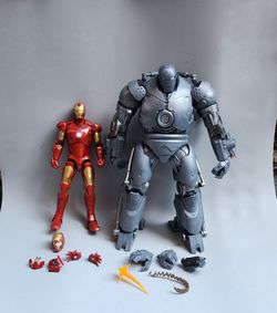 $70 - Marvel Legends Iron-Man & Iron-Monger Figure Set - SOLD AS A SET ONLY