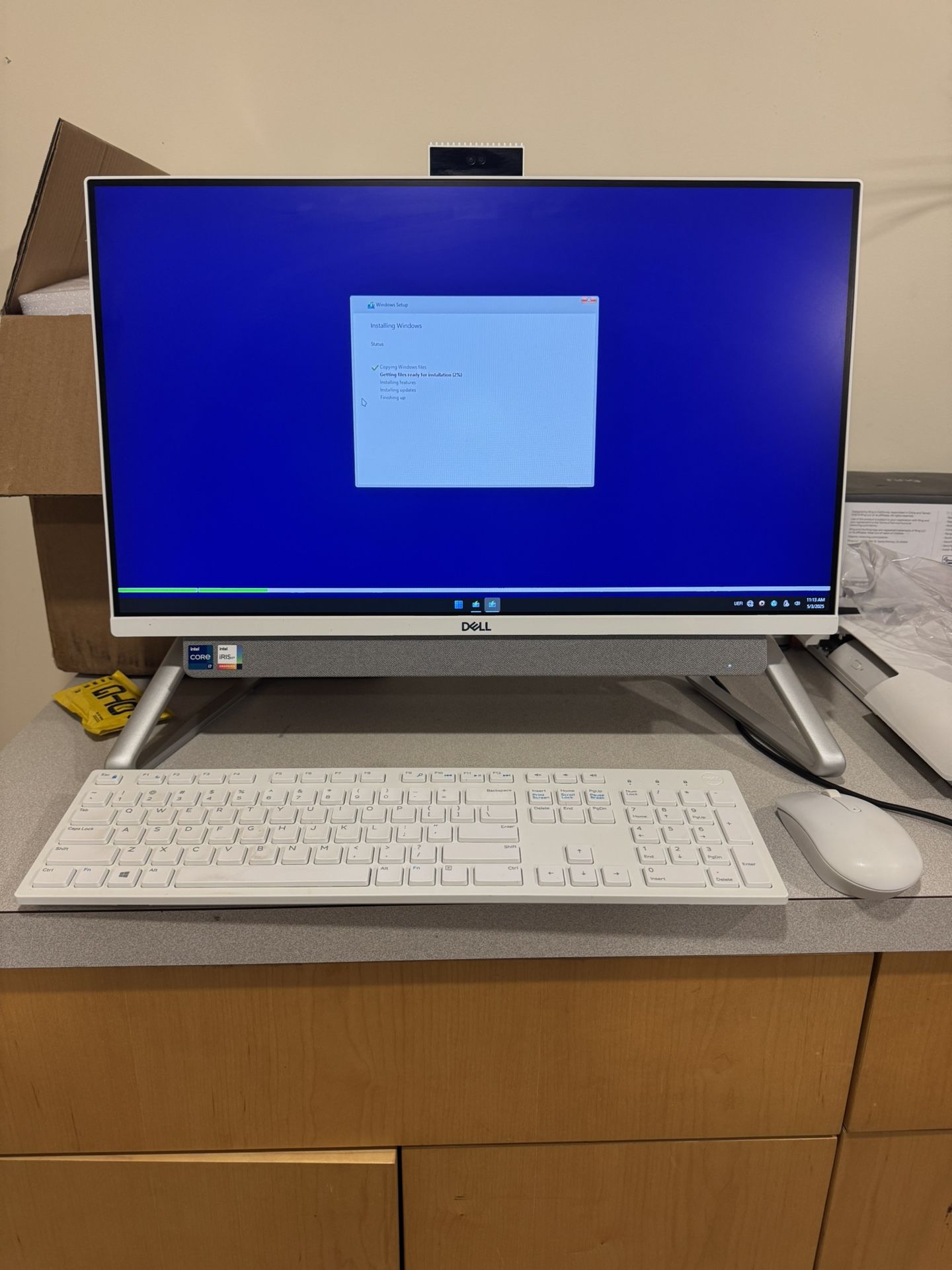 Dell 24” all in one desktop Touch screen i 7 processes 16 Gb memory