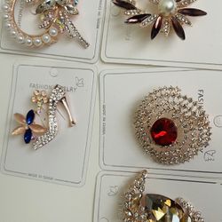 Fashion Jewelry Brooch Set