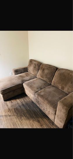 Moving out sale