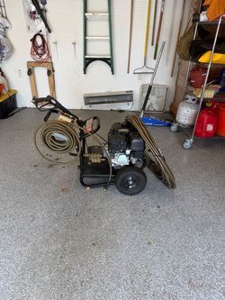 4400 PSI 4.0 GPM Gas Pressure Washer with CRX420 Engine, Heavy-Duty Commercial Cold Water Power Washer