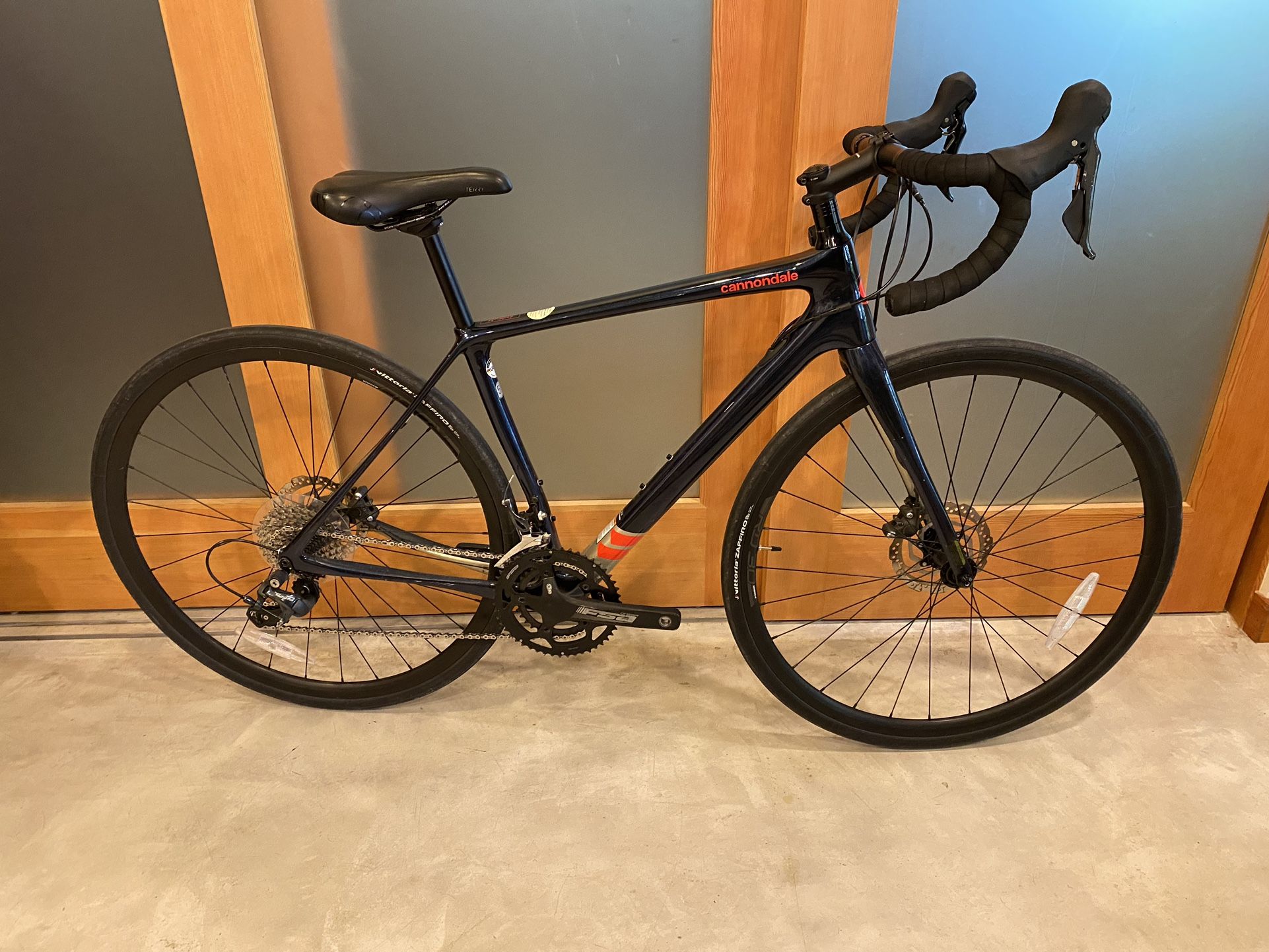Cannondale Synapse Carbon Road Bike 51 Cm