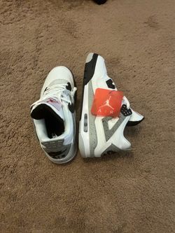 Air Jordan 4 “White Cement” size 7