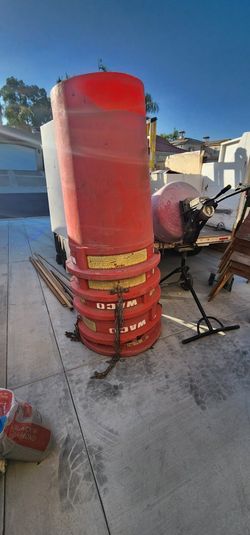 Demo Shute, Material Shute