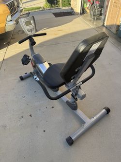 Exerpeutic Recumbent Exercise Bike. 8 Levels + Tracking - Hardly Used