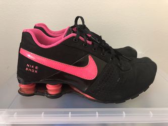Nike Shox Deliver (GS) 318145-002 Black/Pink 6Y for Sale in Coral FL - OfferUp