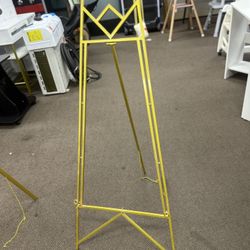 Metal easel with chain holder for mirror,