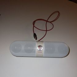 White beats Pill