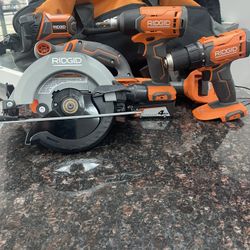 Ridgid Gen 5x Drill Set 