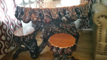 Root table with 4 stools
