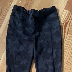 SKIRT SPORTS Capri Leggings (S) 