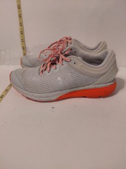 Under Armour Woman's