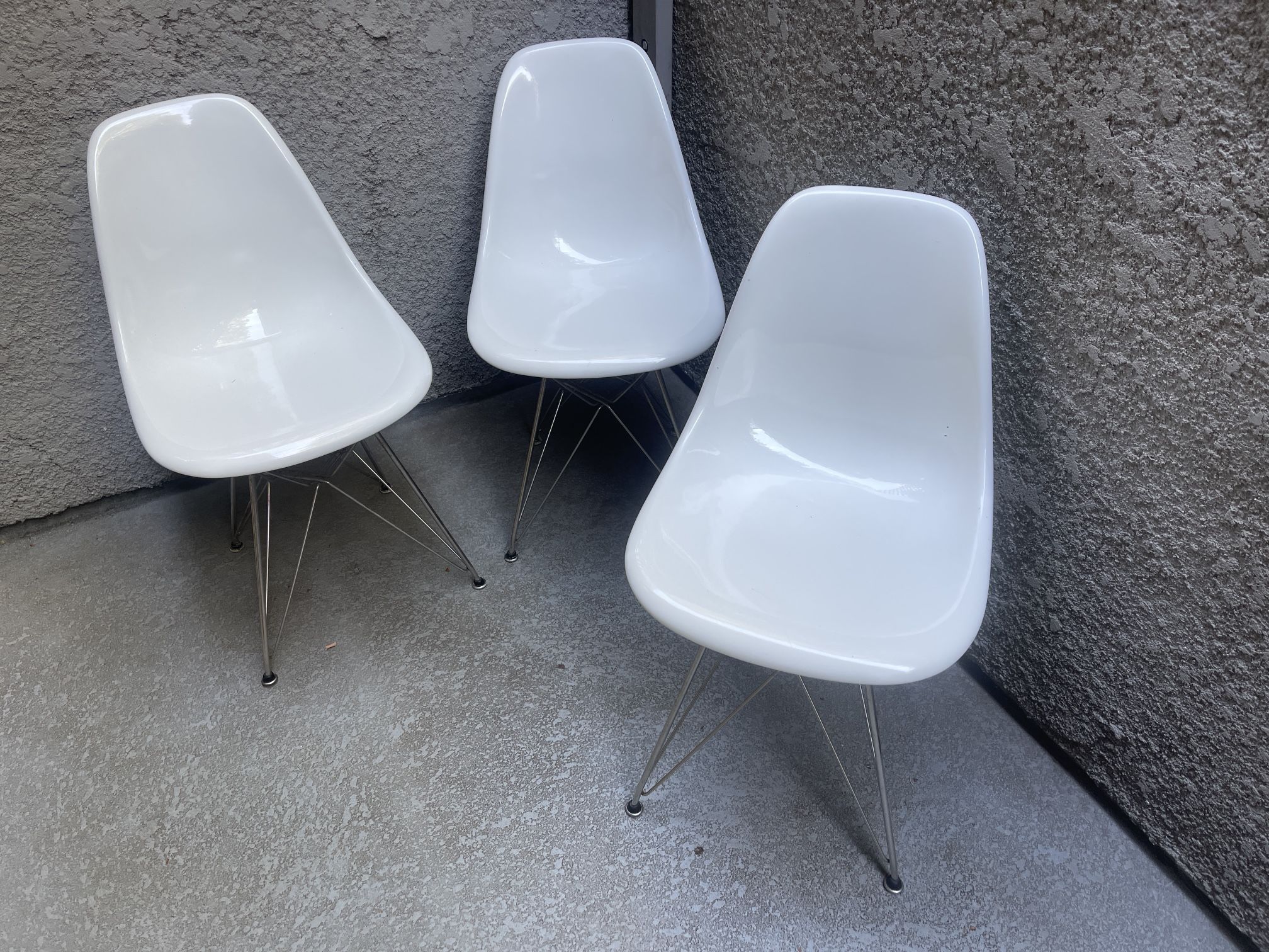 Nice Patio Chairs. Im Moving. All 3 For $75