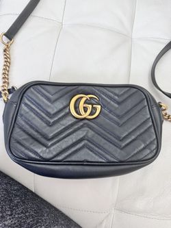 Authentic Gucci Marmont Shoulder Bag
