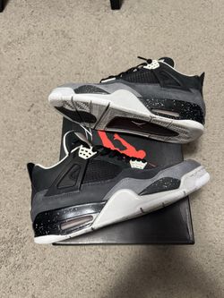 VNDS FEAR JORDAN 4 2013 SIZE 10