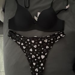 Victoria Secret Bra/thong 