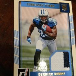 DERRICK HENRY ROOKIE Football Card W/ Peice Of Jersey