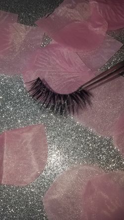 MONEY mink lashes