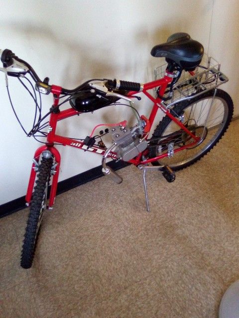 GT ALL TERRAIN 26' 80CC MOTOR