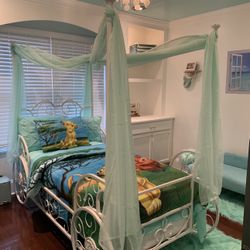 Cindrella Dream Bed for Your Little Princesses