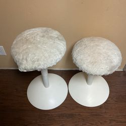 Plastic Stools With Fluffy Top Covers