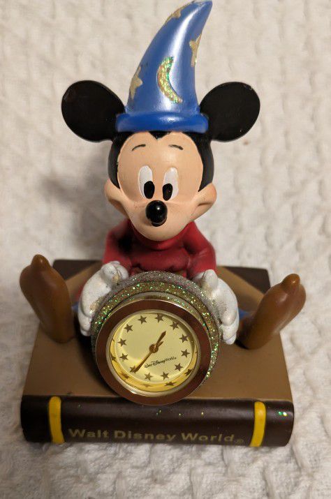 Clock Walt Disney World Mickey Mouse Mini Clock All New Working Parts
