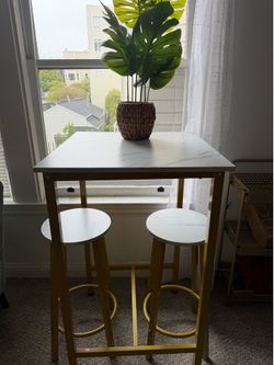 Modern Gold Pub Table / dining Set w/ 2 Stools – White Marble Wood Top – Like New
