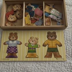 Wooden Bear family dress-up puzzle