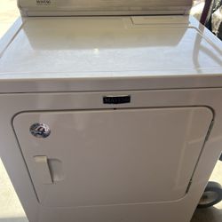 Like new!! 2019 Maytag Dryer. 