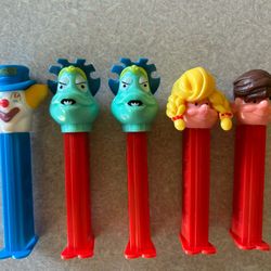 PEZ Dispenser 