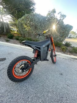 SEND OFFERS tuttio stock like new