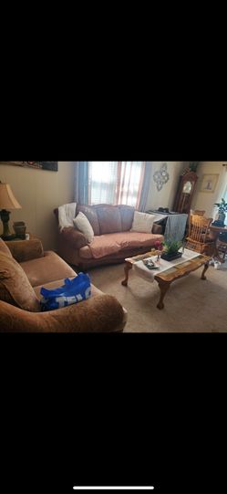 LIVING ROOM SET TABLES LOVE SEAT , SOFA CLEAN WELL KEPT