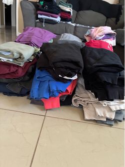 54 Sweatshirts & Hoodies Bundle …