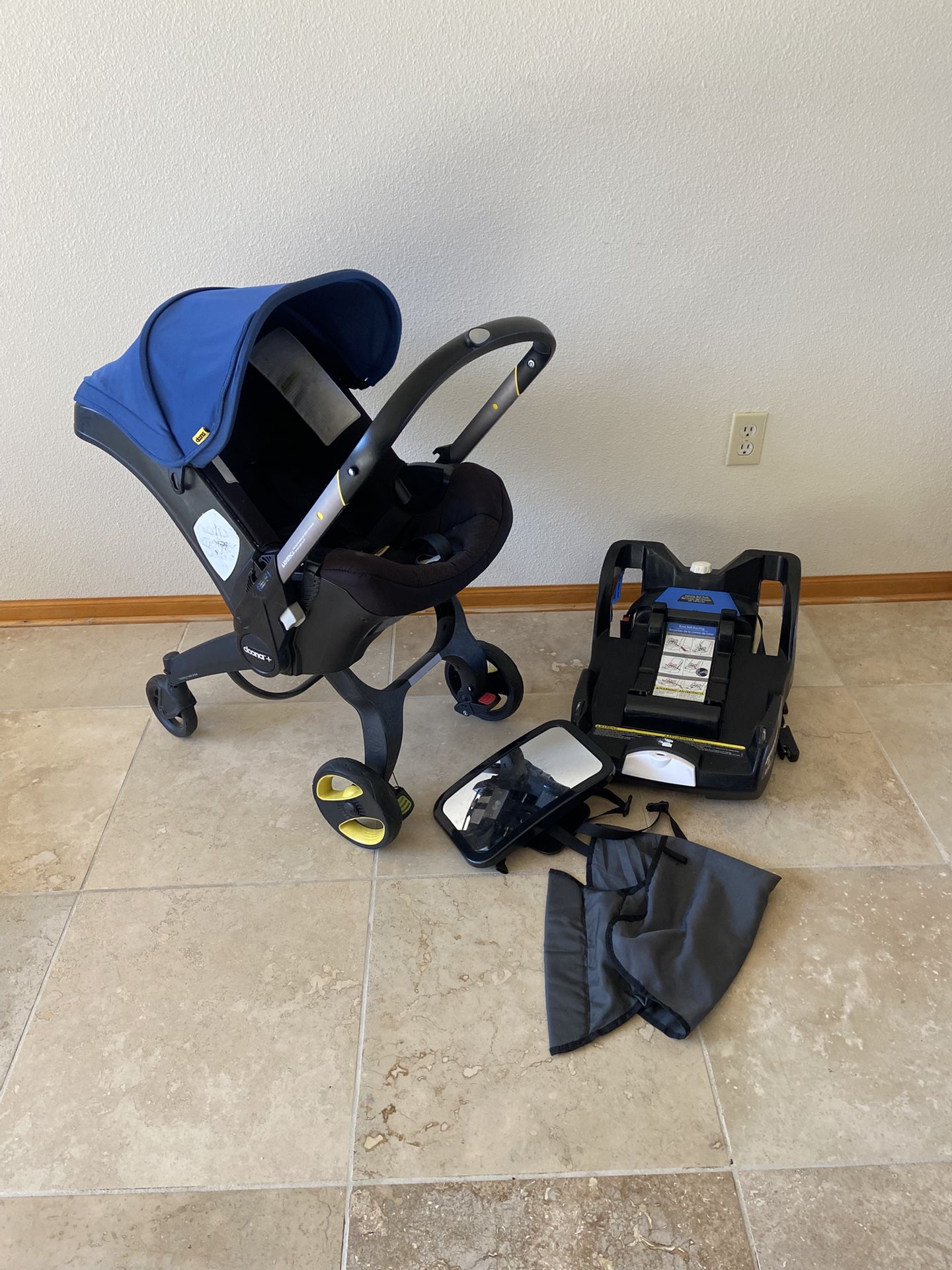 Doona Stroller With Base Blue