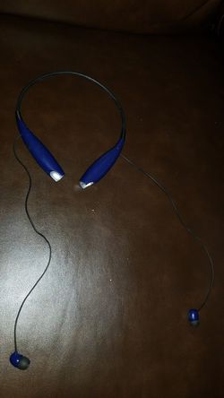 Blue tooth headphones