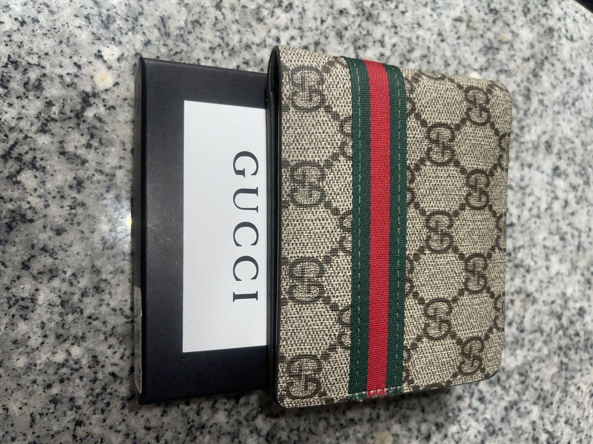 Gucci Wallet 